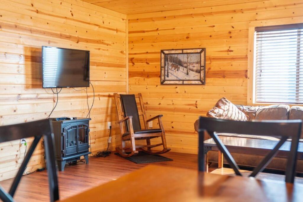 The Lodge At Van Hook New Town Eksteriør billede